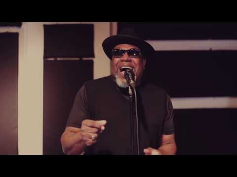 Big Daddy Wilson -  Ain't Got No Money --  Live Session