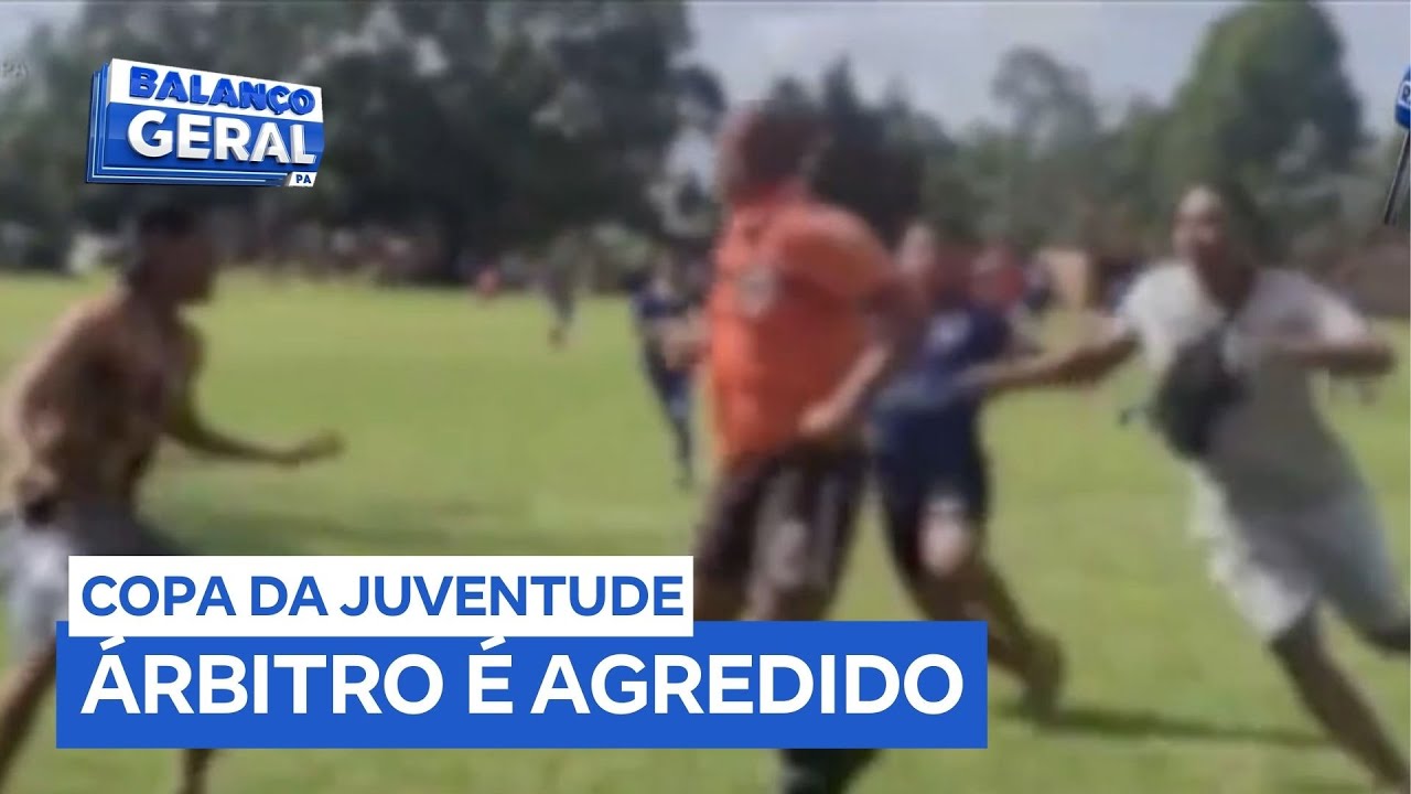 Árbitro é agredido por pais de jogadores durante jogo da Copa da Juventude em Marituba (PA)