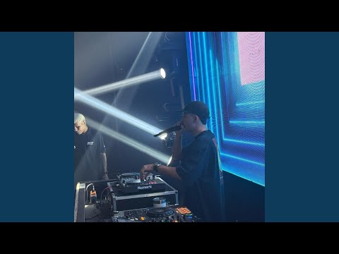 MTG - O Medo Dela É Parar Na Minha Frente x BEAT FINO