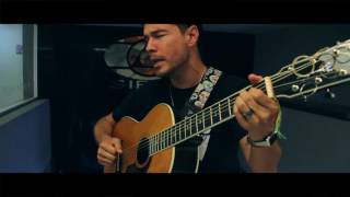 Juan Solo cantando en vivo La Condena