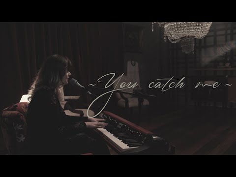You Catch Me (Em Teus Braços) | Laura Souguellis With Lyrics