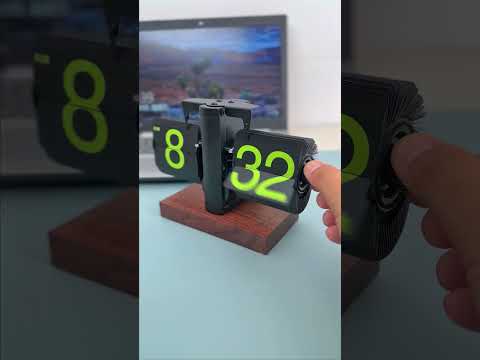 Wow, it's amazing! A super high-end automatic page-turning clock! 🕰️ #shorts