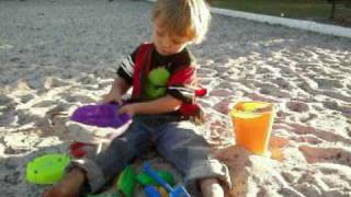 preview picture of video '3-Year Old Cooper Digs For Buried Treasure At Bushnell, FL Park @ 38 Months'