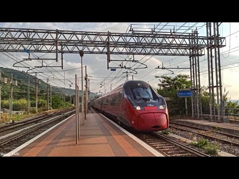 ES* ITA 8192 Reggio Calabria C.le - Roma T.ni + R 94938 Cosenza - Reggio Calabria C.le