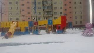 preview picture of video 'Оганер детская площадка и магазин'
