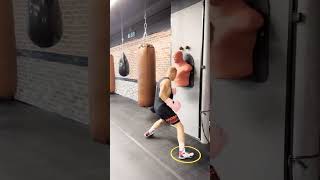 Wall Pad Boxing demonstration thumbnail