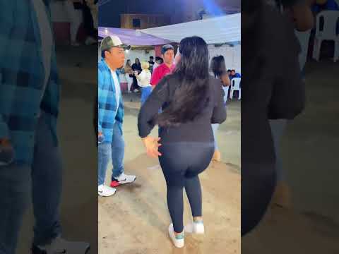 AQUEL CERRO HUASCARÁN // JHON RUFINO CON LOS AMIGOS DE ACCHAS