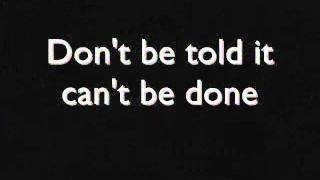 Twin Atlantic-Free (Lyrics)