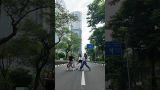 Download lagu Shoot by no na #nonawav #christy #shaz #esther #baila #88rising #girlgroupindo mp3