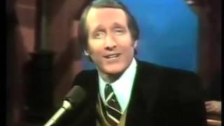 George Hamilton IV:  &quot;She&#39;s A Little Bit Country&quot; LIVE Performance from 1970s