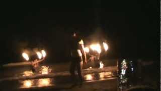 preview picture of video 'spettacolo del fuoco camping torre di velia 14 agosto 2012'
