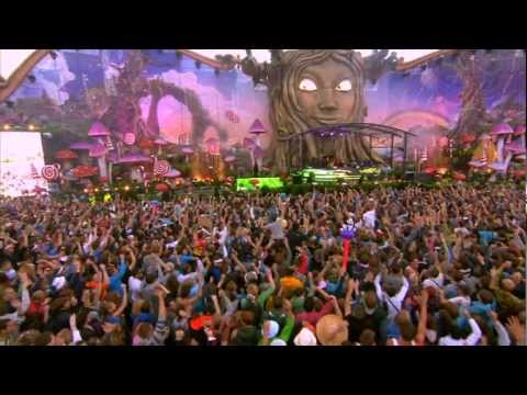 Tomorrowland 2011 Official Movie 1/2