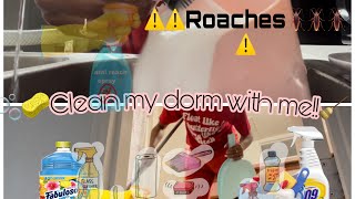 CLEAN MY DORM WITH ME !!🧹🫧(🤮had to kill roaches))