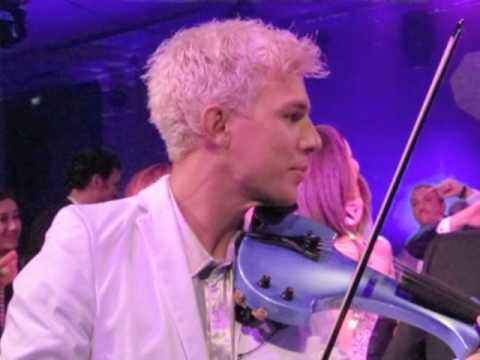 Electric Violinist Ben Lee from FUSE -  interview on talkSPORT radio (UK)