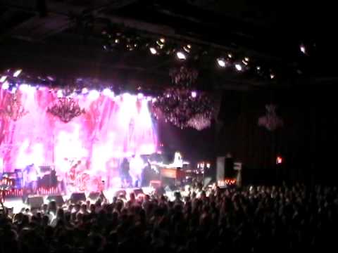 The Black Crowes - The Fillmore, San Francisco, CA 2005-08-09 (Part 1)