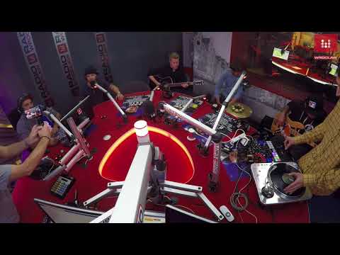 Antone & The gang band: Podlaczki