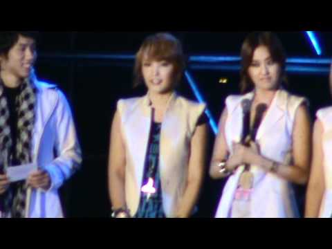 [FANCAM] 4min(Jiyoon) - Interview @ YOG Concert