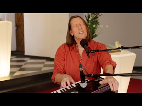 Above and below (Kailash Kokopelli Cover by Chetanya)