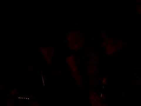 Menneke Wat Een Plaat Jong !