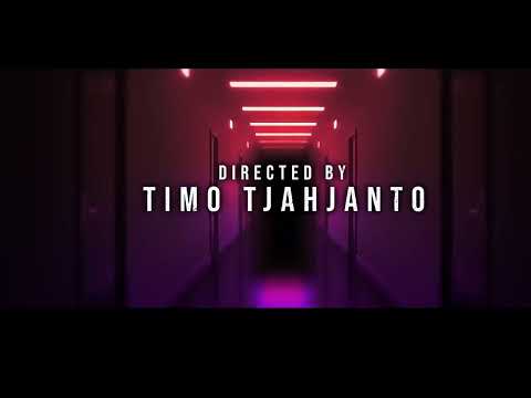 Трейлеры Выйти из тени