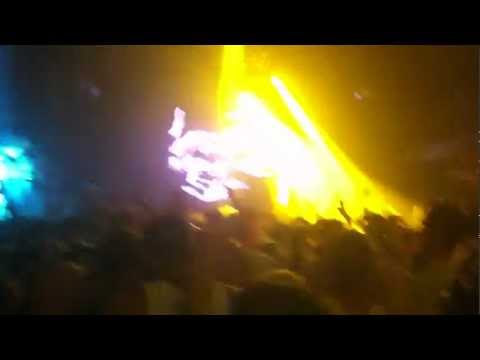 Laidback Luke @ amnesia drops sandro silva EPIC