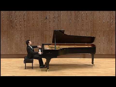 Roman Zaslavsky plays Schumann Symphonic Etudes op  13 (Live in Taiwan)