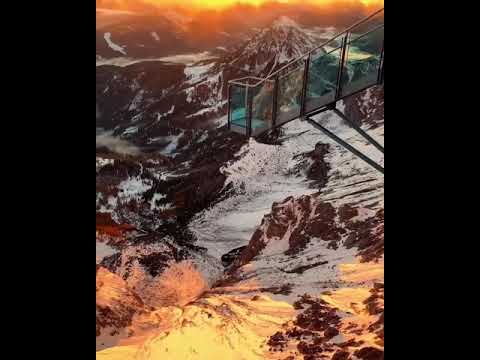 The Dachstein glacier in Austria🗻 this view 1-10👇#tavelinspo #travellerslife #igerstravel