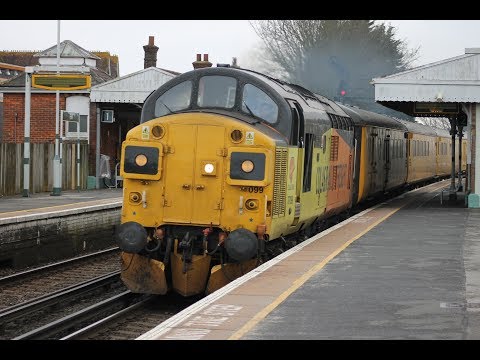 Colas Class 37099 & 116 power through Ford working 1Q52.