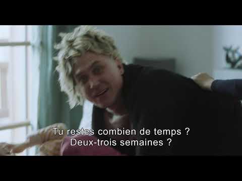 Petit sœur - affiche Arizona Distribution