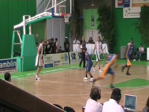 fin du match nanterre antibes