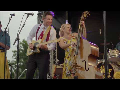 The Jive Aces with Bamboozle - Pink Panther/Shot In The Dark Theme (Live at Summertime Swing)