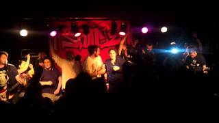 [spunge] @ o2 Birmingham 16/11/2012 - Kicking Pigeons (with stage invasion) + Skanking Song