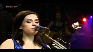 Amy Macdonald - What Happiness Means To Me - Live At The Rockhal Luxemburg (17-10-2010)