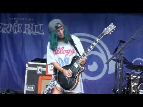 Doll Skin - Daughter Live at Vans Warped Tour 2018 in Houston, Texas