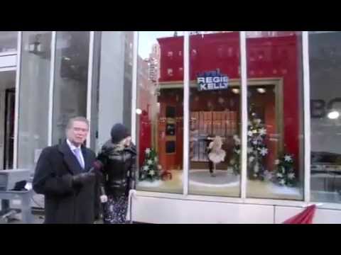 Live with Regis   Kelly   LIVE's Holiday Celebration 2010