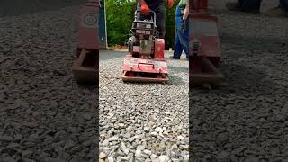 Plate Compacting Gravel Before Concrete #concrete #vibration #gravel #compact #compactor