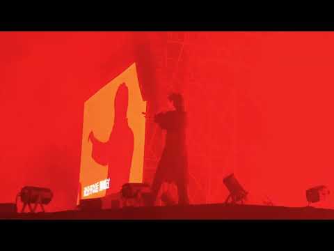 张哲瀚曼谷演唱会饭拍～说好了