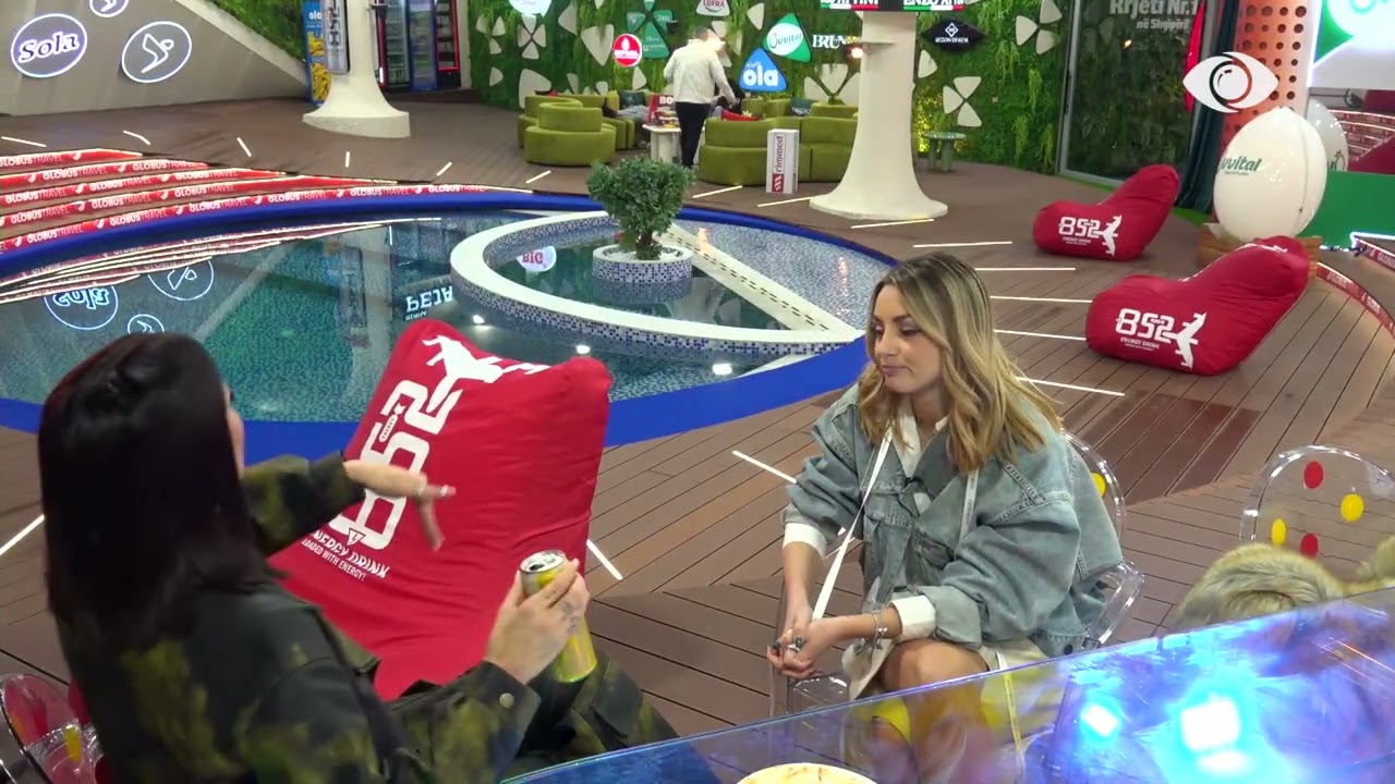 Ti po më imagjinon mua lakuriq…/ Baby G i drejtohet Rogertit, banori: Po më pengon…