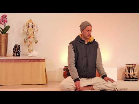 Fortgeschrittenes Pranayama mit Ravi - Yoga Vidya Ashram Live, 22.02.2022, 6:00 Uhr
