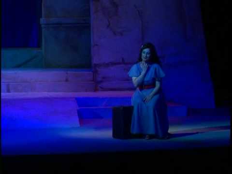 Vesselina Vassileva sings Nedda aria from Leoncavallo's Pagliacci