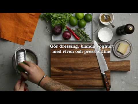 Laga en smarrig ugnsrostad pumpa med korianderyoghurt