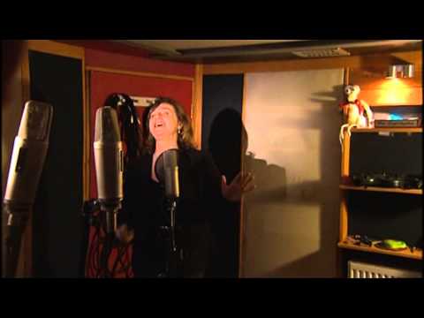 Christine Collister - Amazing Grace - live