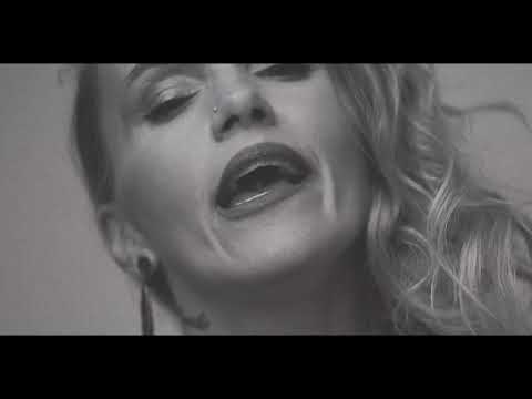 Kollányi Zsuzsi - Hamu és gyémánt (Cserháti Zsuzsa cover)