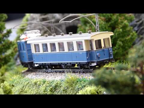 Modellbahn Diorama der Bayrischen Zugspitzbahn in H0m