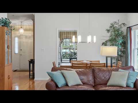 3 Alder Way, Bedford MA, Huckins Farm