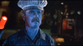 Return of the Living Dead (1985) - Send more Cops