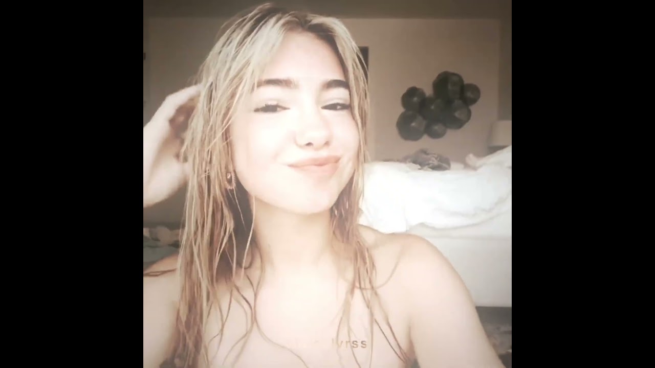 #embreighcourtlyn - shes so tumblr girls