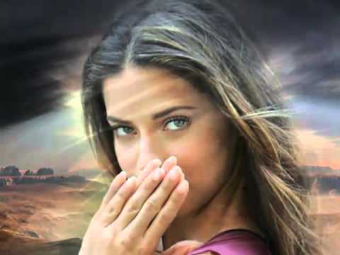 Pino & Denis  Oči boje lavande