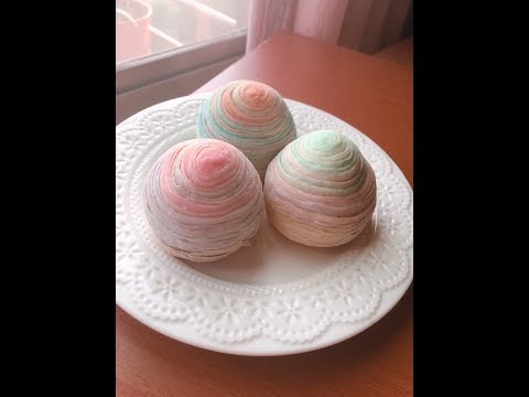 彩虹酥 rainbow mooncake 彩色酥 mooncake
