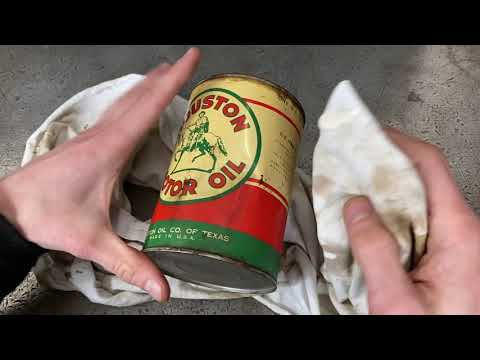 Vintage Oil Can Cleaning Tutorial - Meguiar's #6 Cleaner Wax